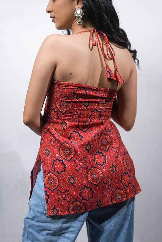 HEER HALTER NECK TOP