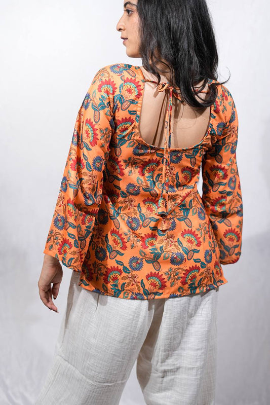 AANIA DEEP BACK SLEEVED KURTI